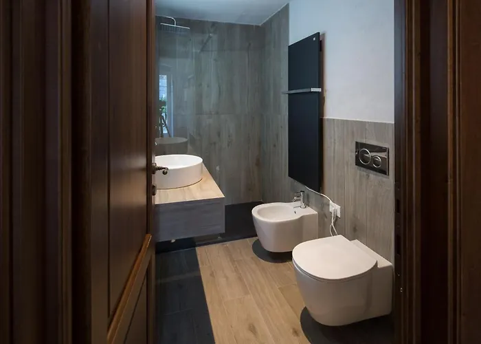 Via Di Francia Aparthotel
