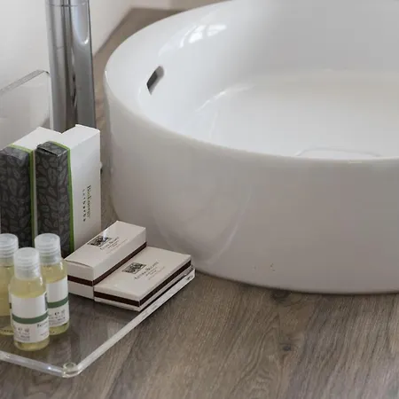 Via Di Francia Apartmanhotel 4*