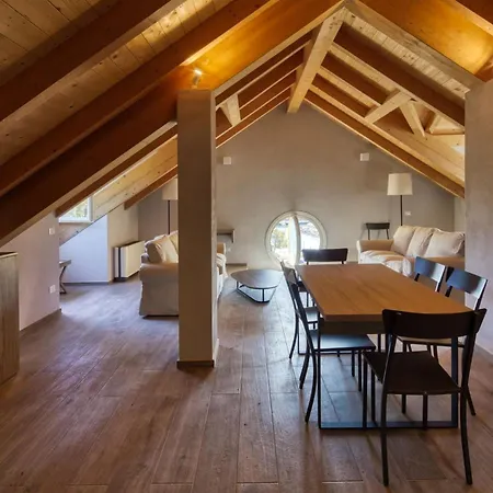 Apartmanhotel Via Di Francia 4*