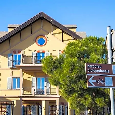 Via Di Francia 公寓式酒店